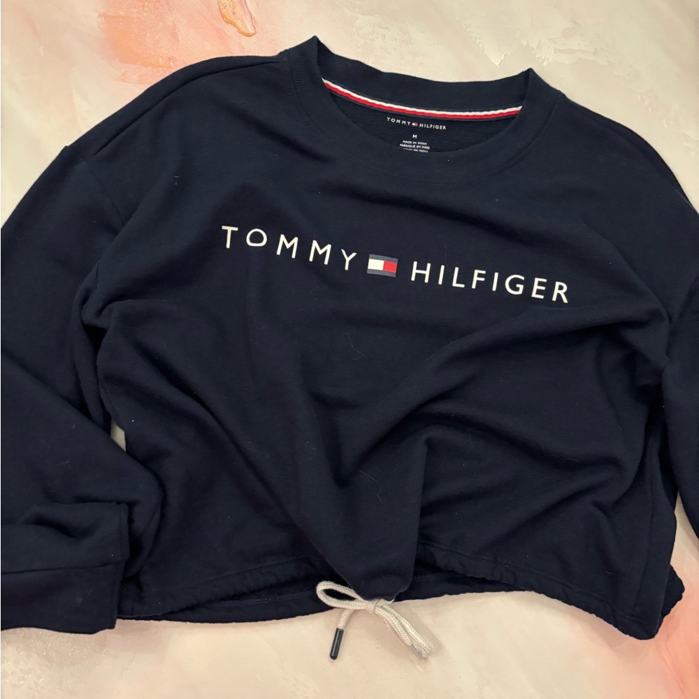 TOMMY HILFIGER Cropped Navy Sweatshirt